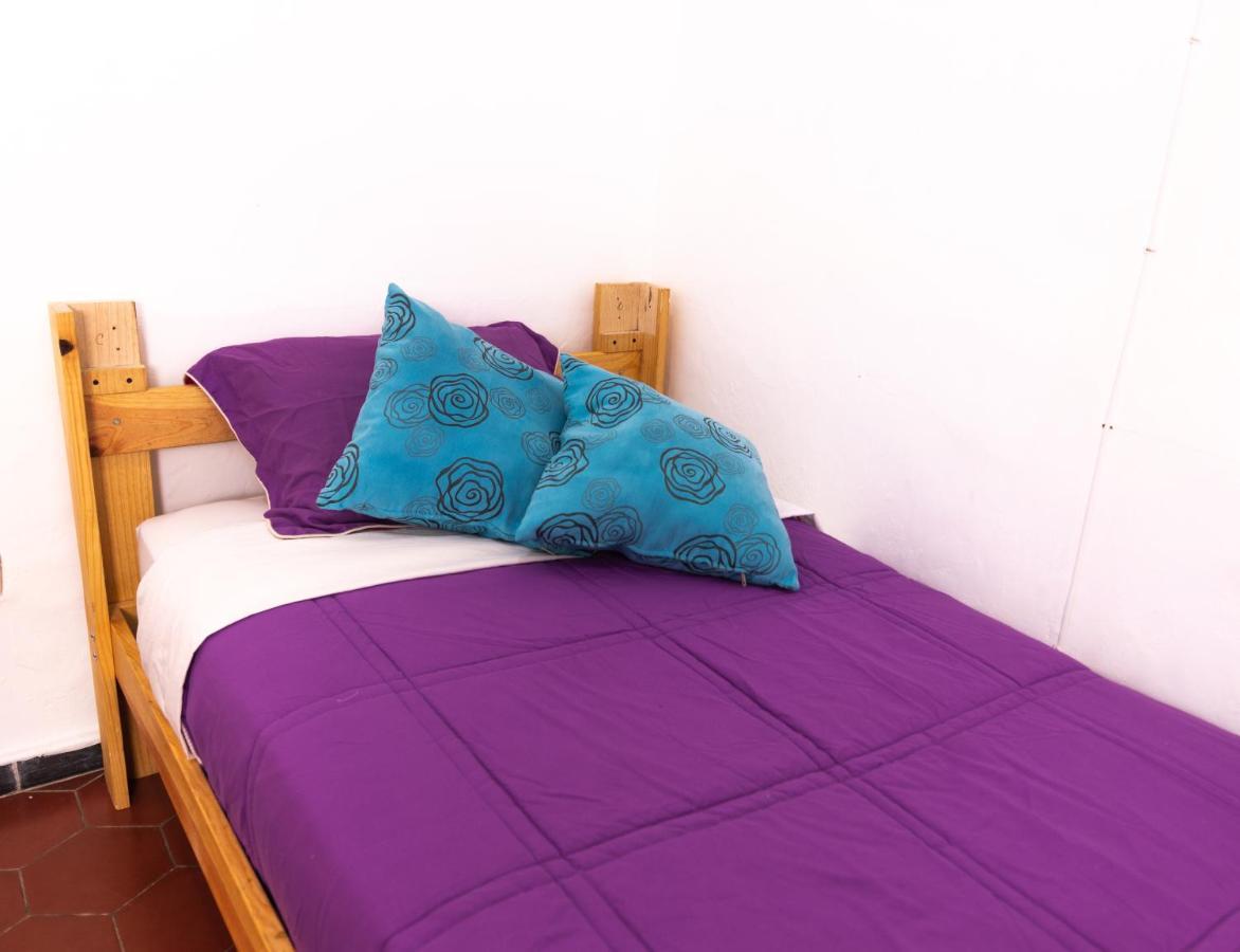 Hostal Casa Colores Adults Only Γκουανταλαχάρα Εξωτερικό φωτογραφία