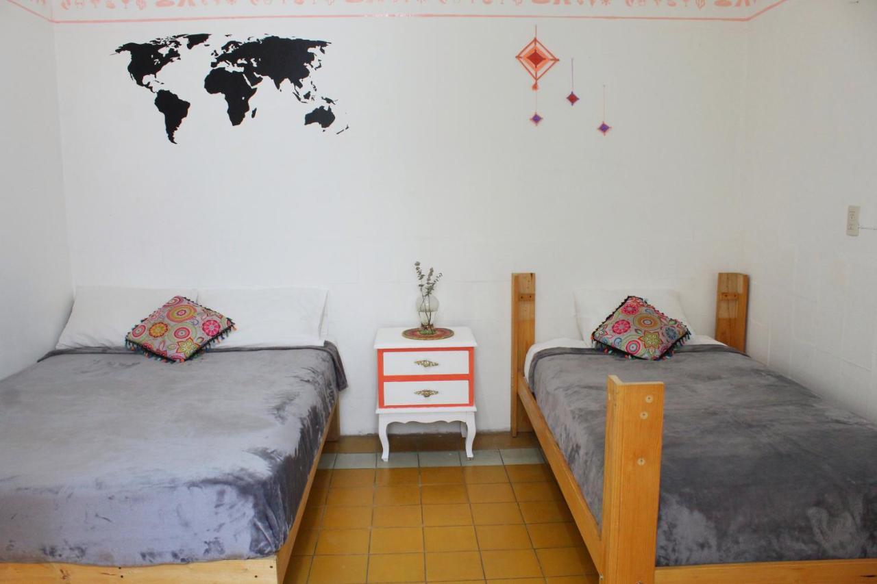 Hostal Casa Colores Adults Only Γκουανταλαχάρα Εξωτερικό φωτογραφία